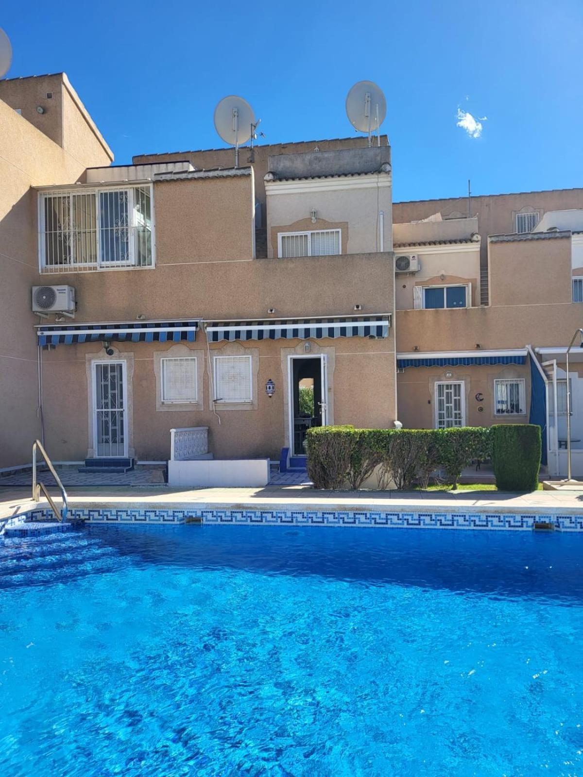 The Triana Townhouse Villa Сиудад Кесада Екстериор снимка