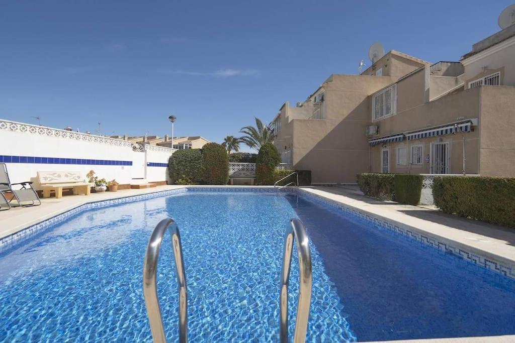 The Triana Townhouse Villa Сиудад Кесада Екстериор снимка